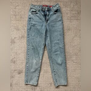 Guess classic mom jean